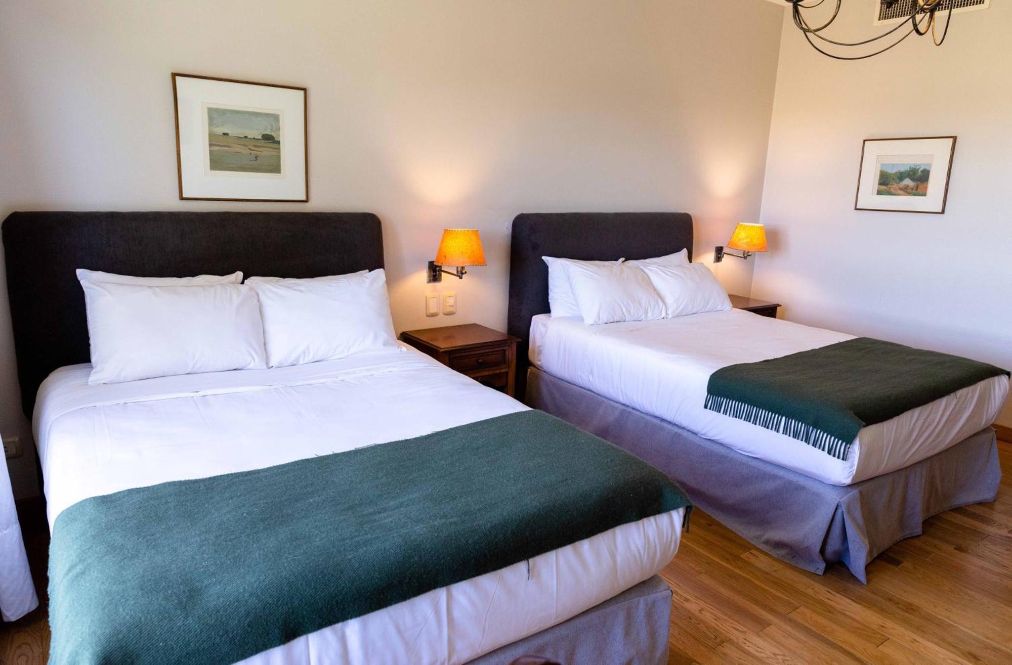 Wyndham Garden Lujan Hotell Eksteriør bilde